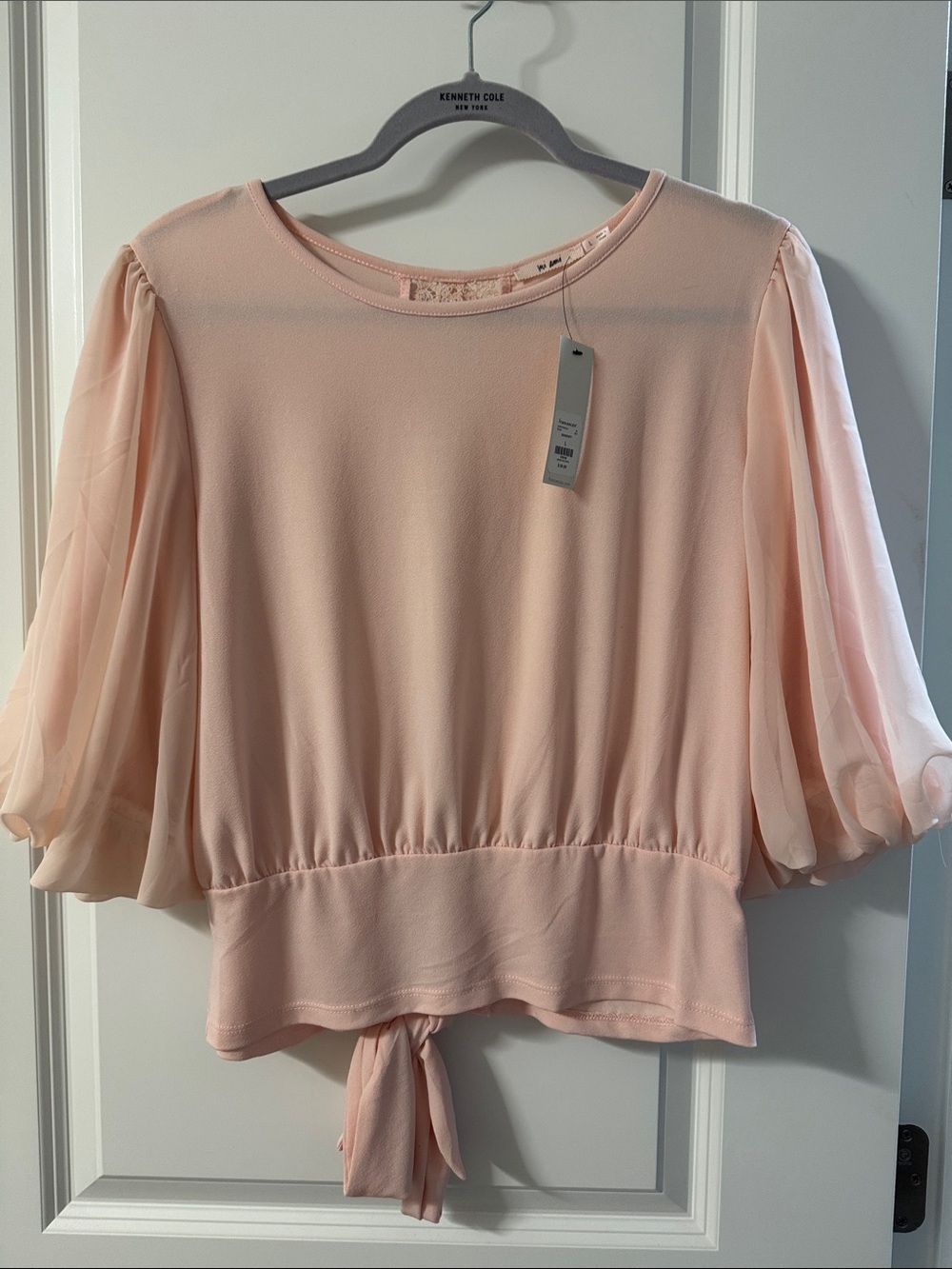 Francesca’s Blush Pink Tie-Hem Puff Sleeve Blouse
